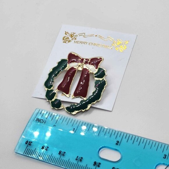 Brand New Christmas Wreath Brooch - Picture 4 of 4